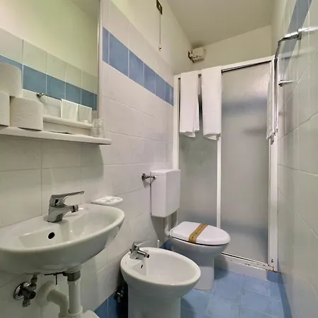 Hotel Myriam 3*