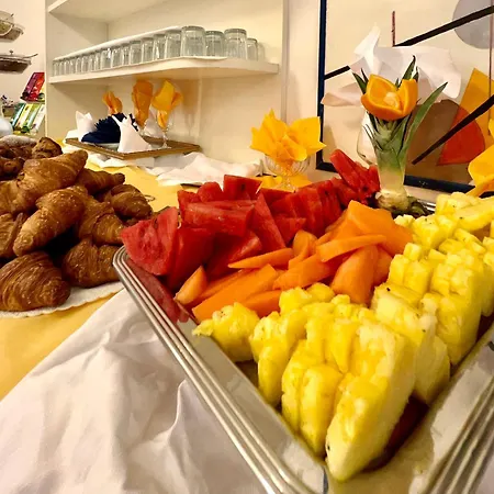 Hotel Myriam 3*