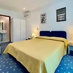Hotel Myriam