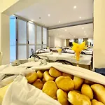 Myriam Hotel 3*