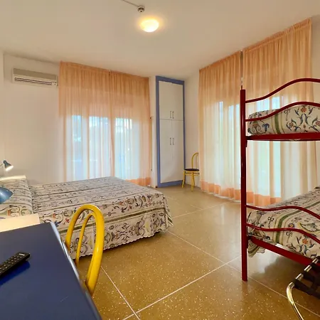 ホテル Myriam リニャーノ・サッビアドーロ